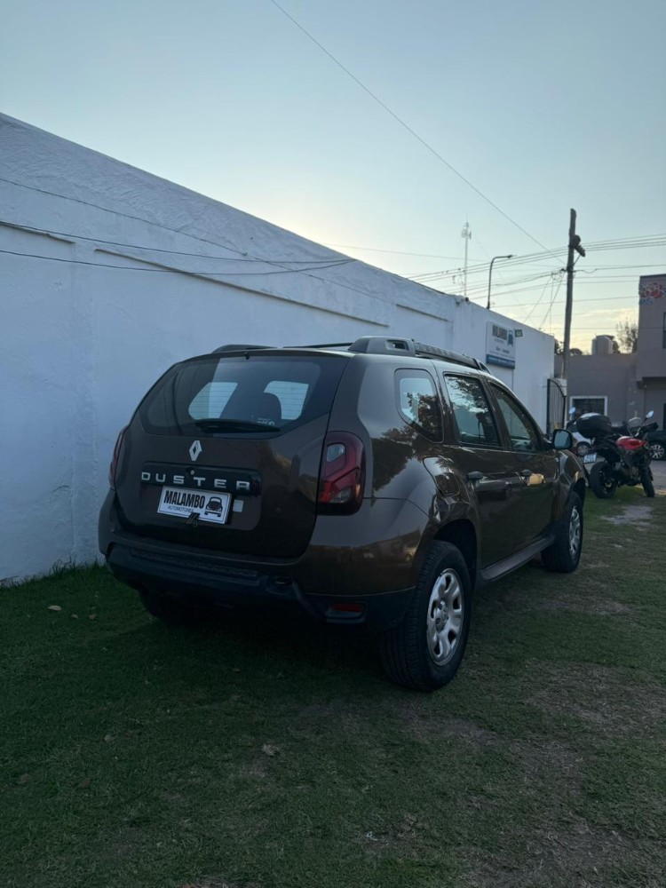 Renault Duster Dynamique 1.6 con GNC — foto 9